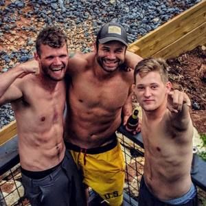 Meet your Posher, Devin